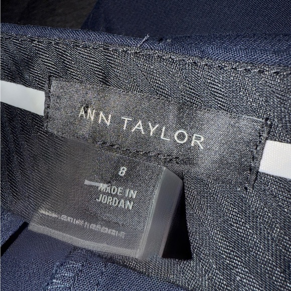 Ann Taylor, THE ANKLE High Rise Cuffed Pant Curvy Fit - Deep Navy Size 8 - Picture 6 of 6